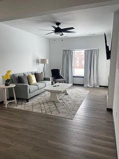 Furnished Finder property 813403_1 photo 1