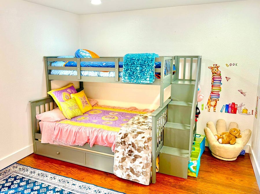 Furnished Finder property 813425_1 photo 24