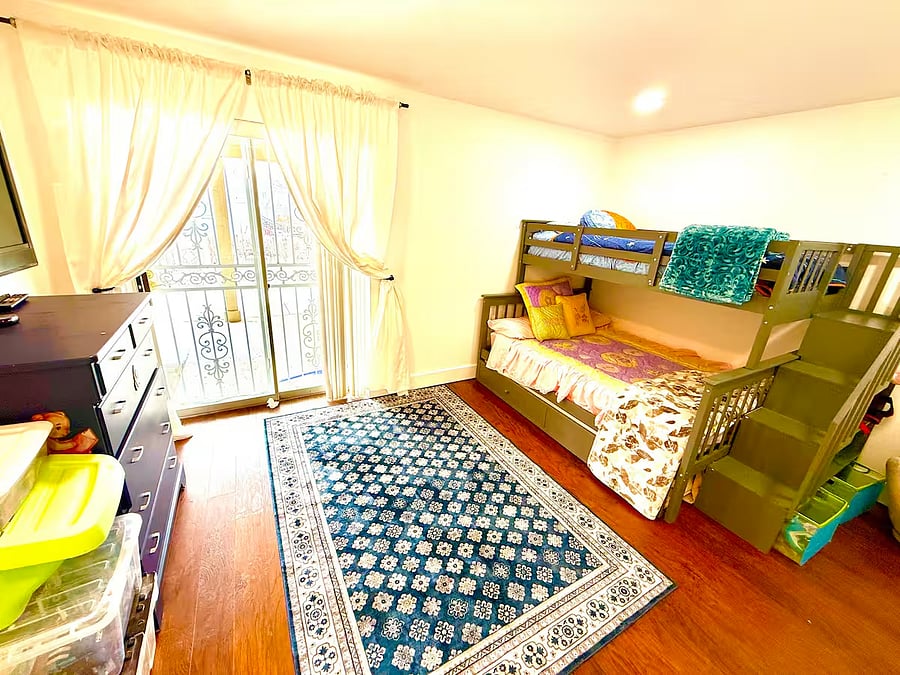 Furnished Finder property 813425_1 photo 20