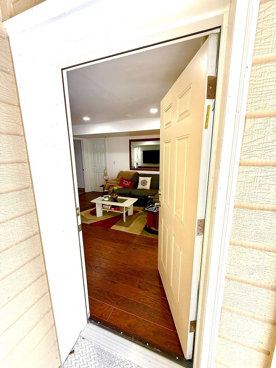 Furnished Finder property 813425_1 photo 7