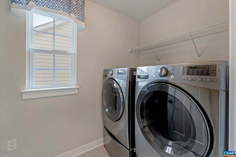 Furnished Finder property 813464_2 photo 9