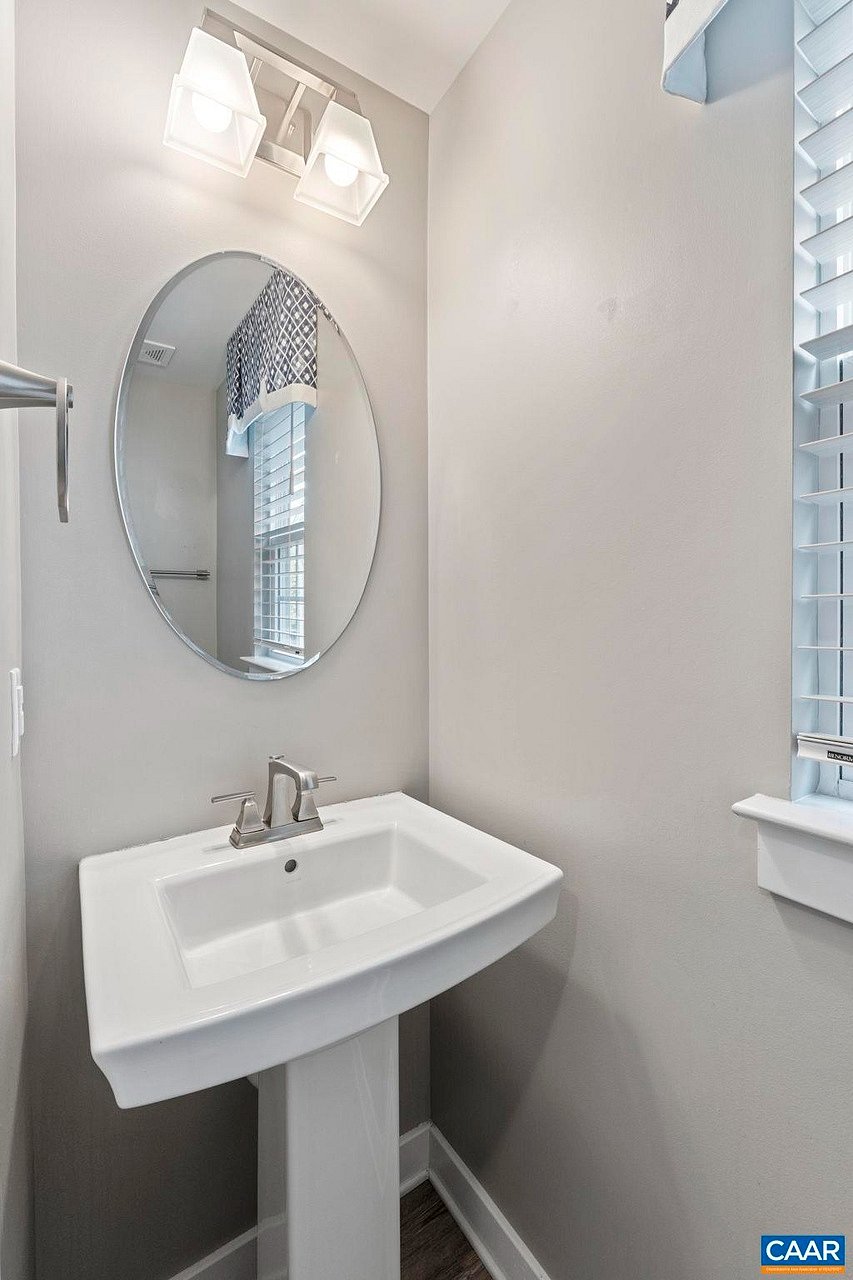 Furnished Finder property 813464_2 photo 24