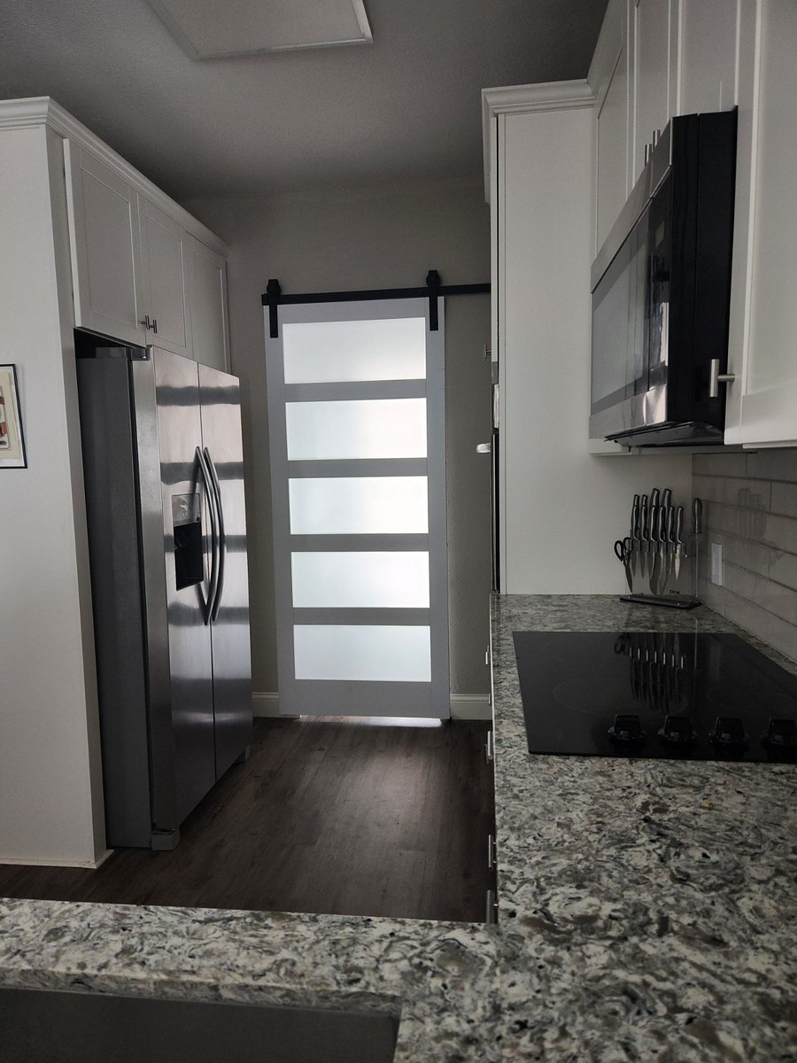 Furnished Finder property 813490_1 photo 9