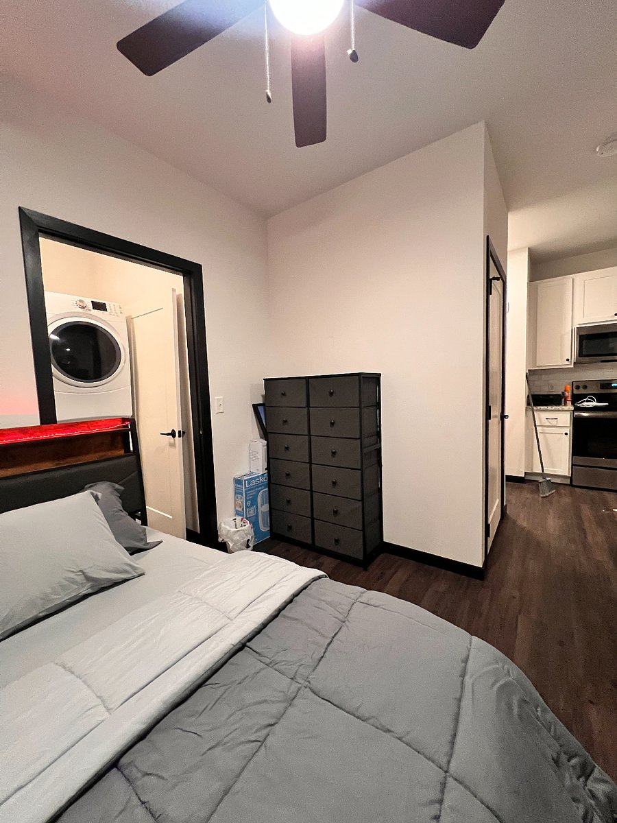 Furnished Finder property 813491_1 photo 13