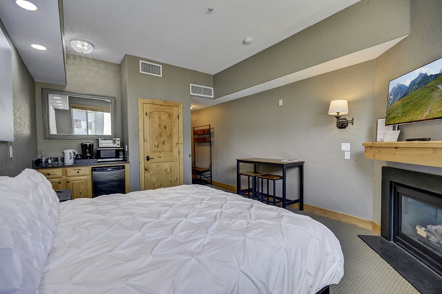 Furnished Finder property 813496_9 photo 9