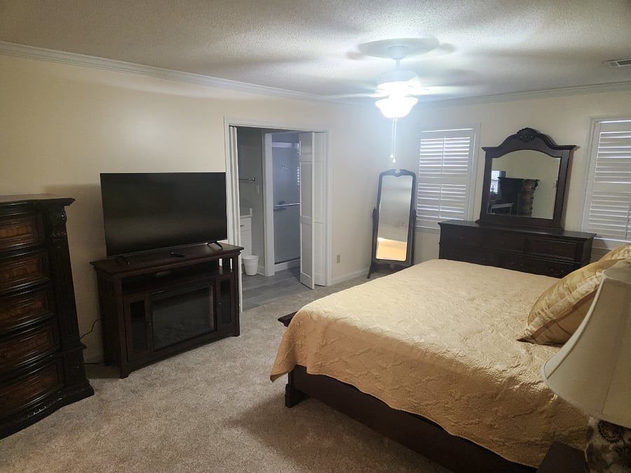 Furnished Finder property 813511_1 photo 9