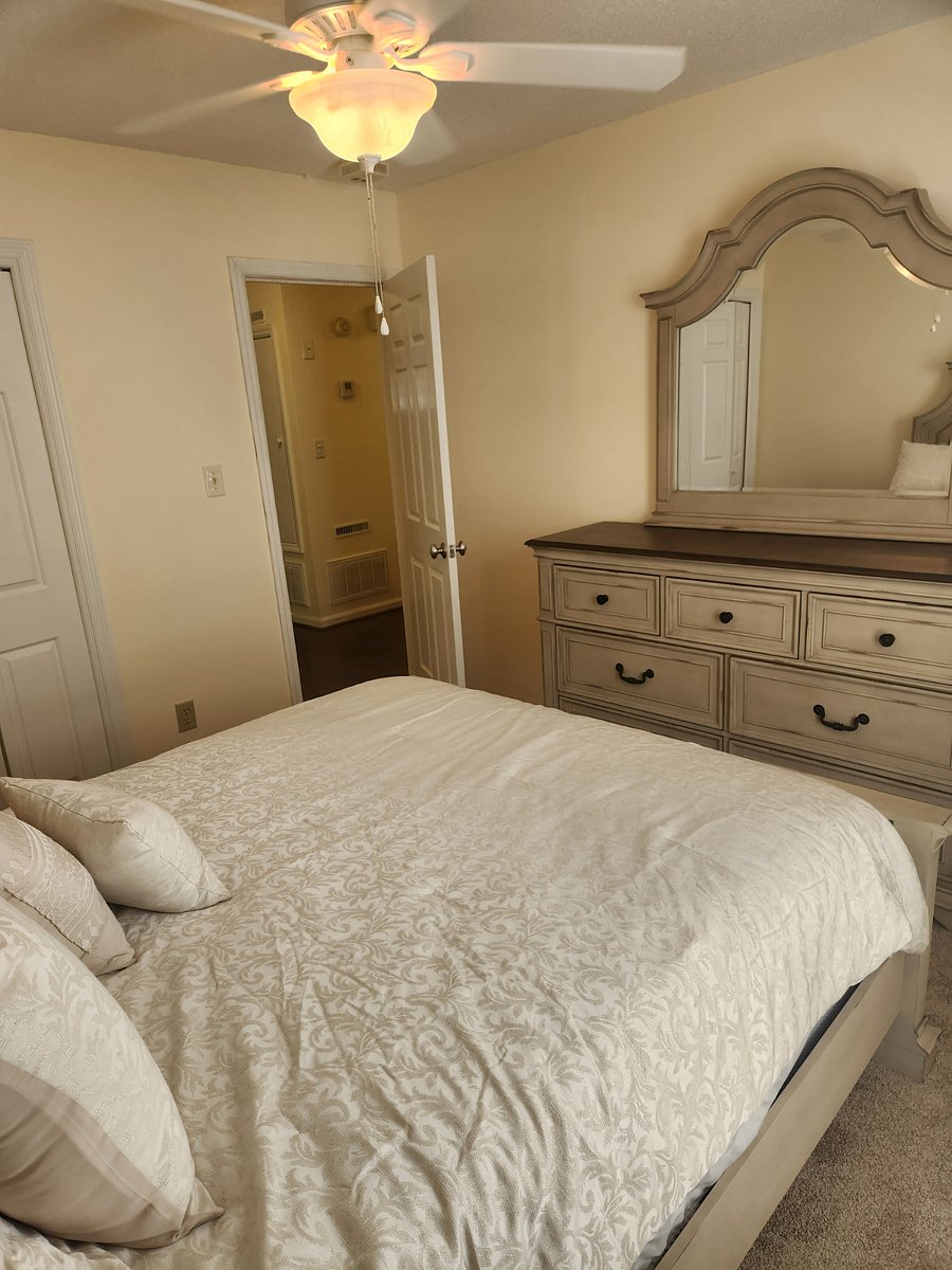 Furnished Finder property 813511_1 photo 16