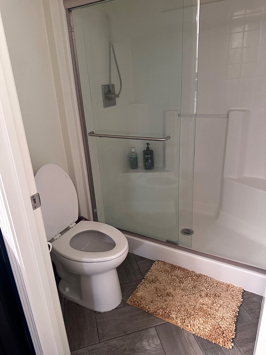 Furnished Finder property 813514_1 photo 8