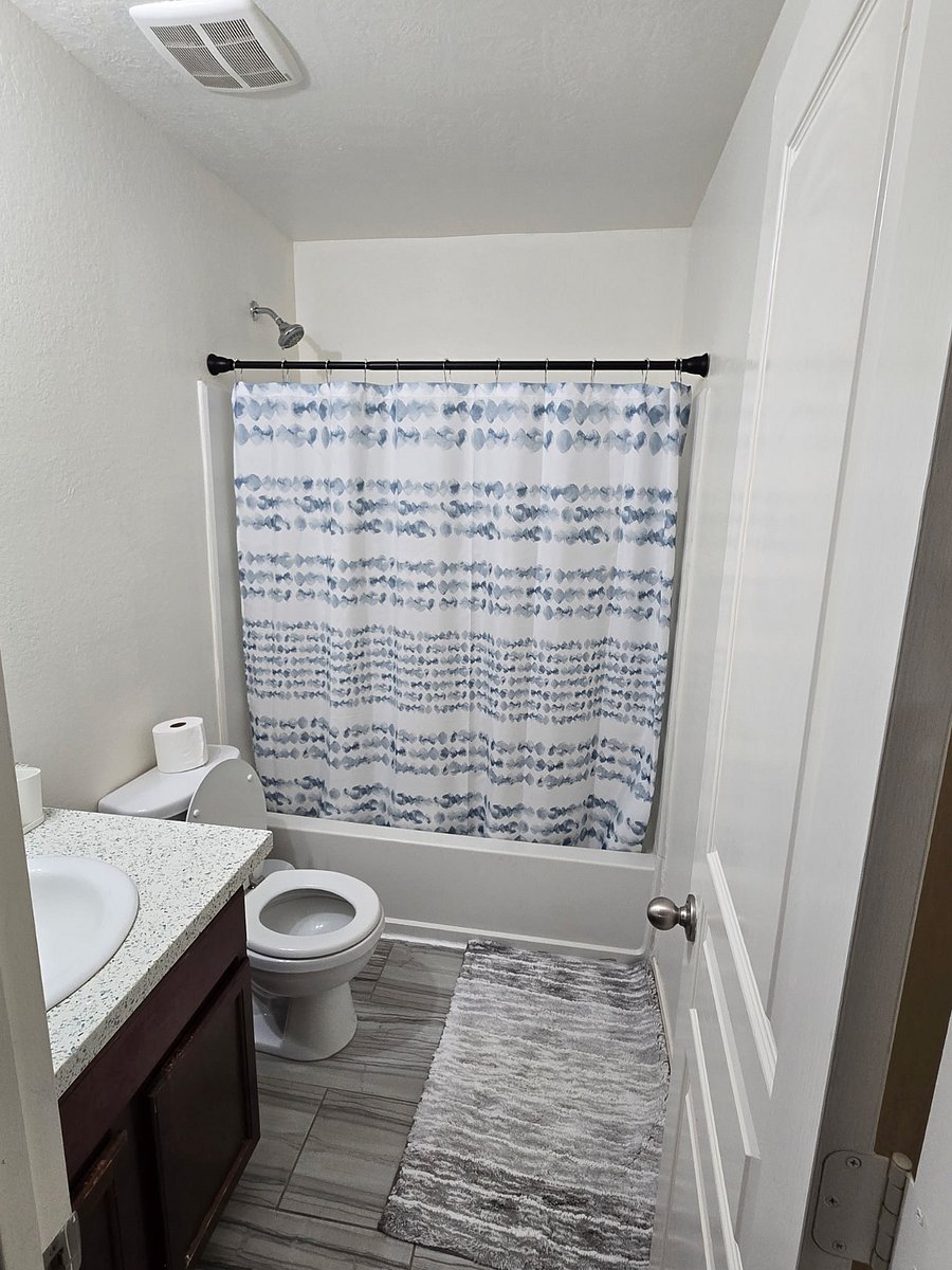 Furnished Finder property 813516_1 photo 6