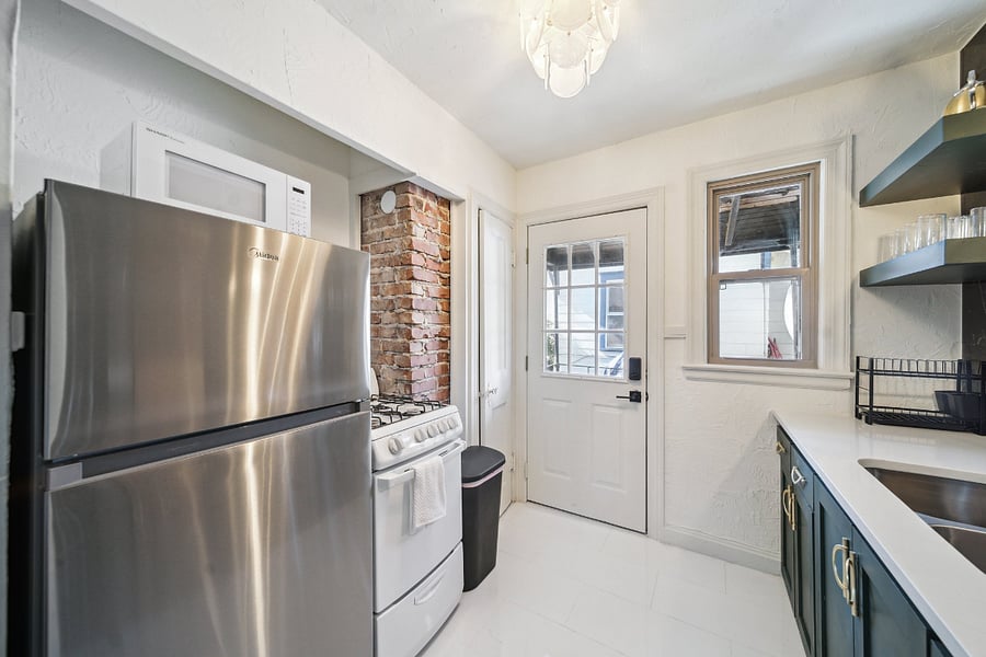 Furnished Finder property 813523_1 photo 10