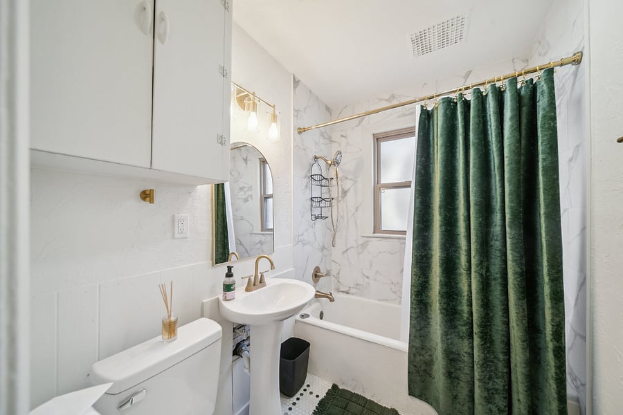 Furnished Finder property 813523_1 photo 11