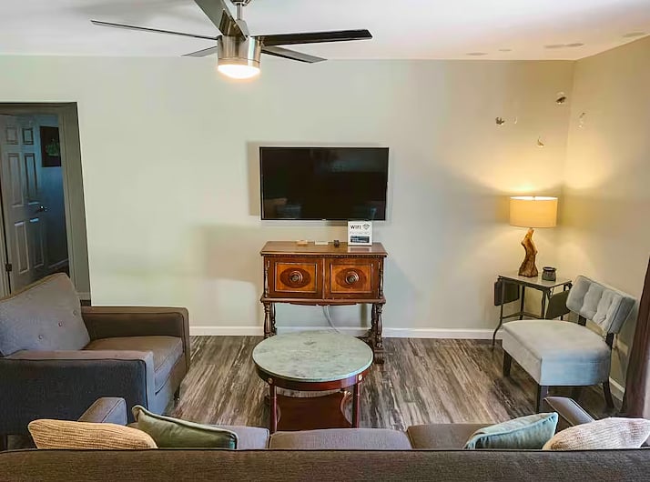 Sophisticated and inviting space to welcome you home.