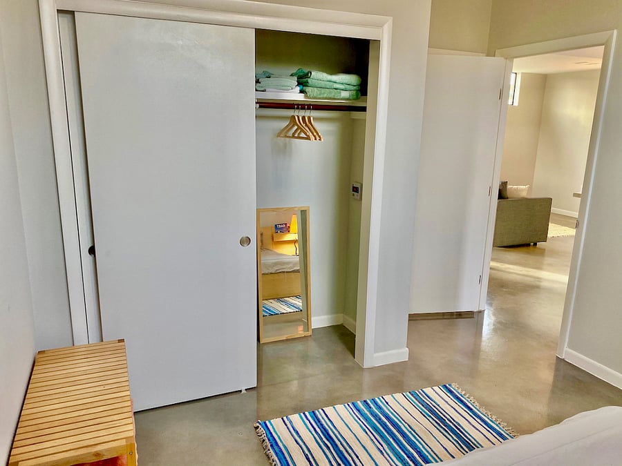 Furnished Finder property 813566_1 photo 10
