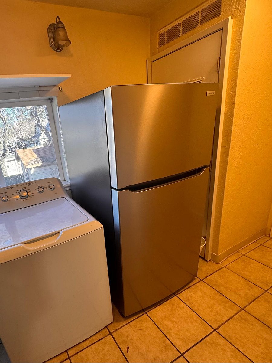 Furnished Finder property 813605_1 photo 7