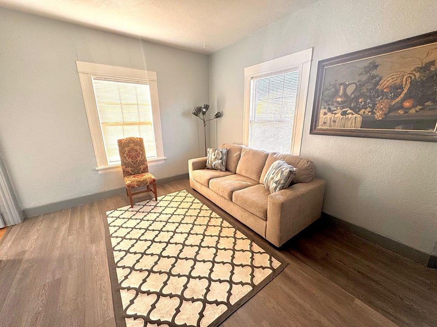 Furnished Finder property 813605_1 photo 3