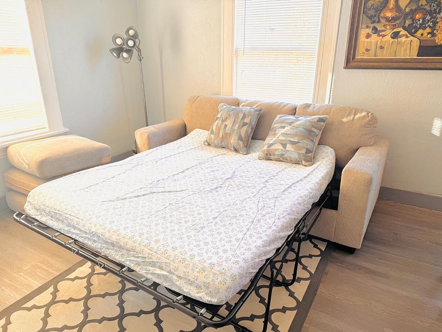 Furnished Finder property 813605_1 photo 4