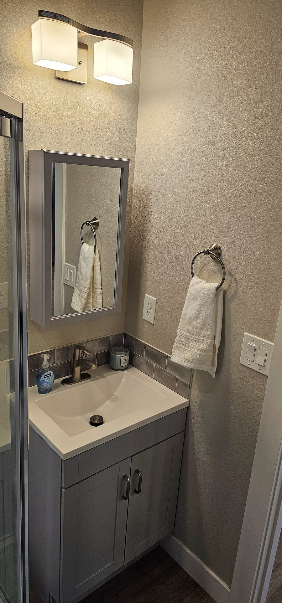 Furnished Finder property 813620_1 photo 8