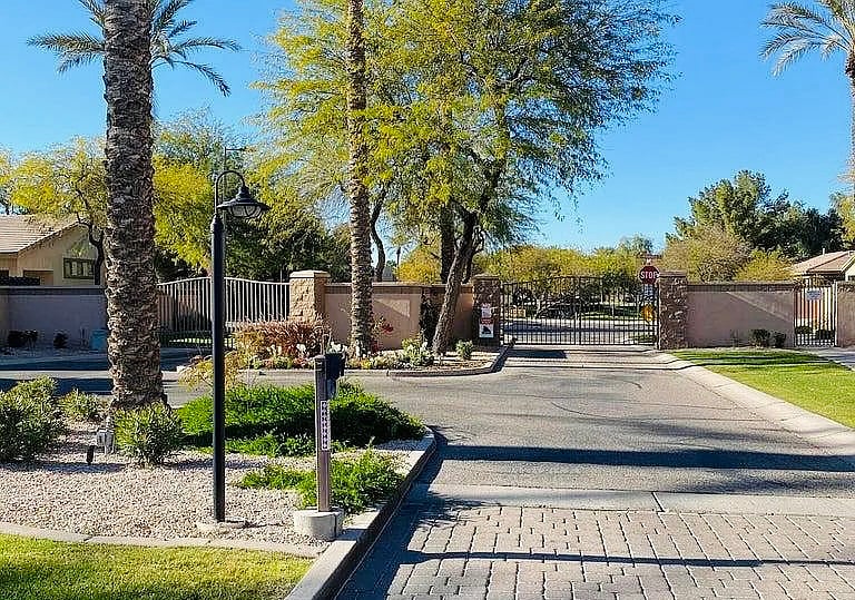 Furnished Finder property 813627_1 photo 26