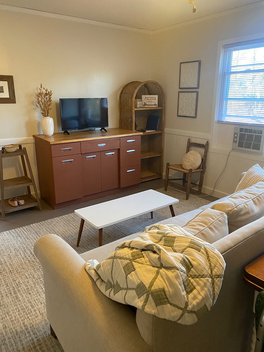 Furnished Finder property 813646_1 photo 3