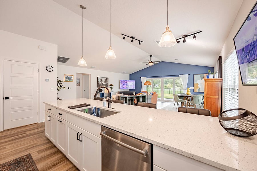Furnished Finder property 813661_1 photo 31