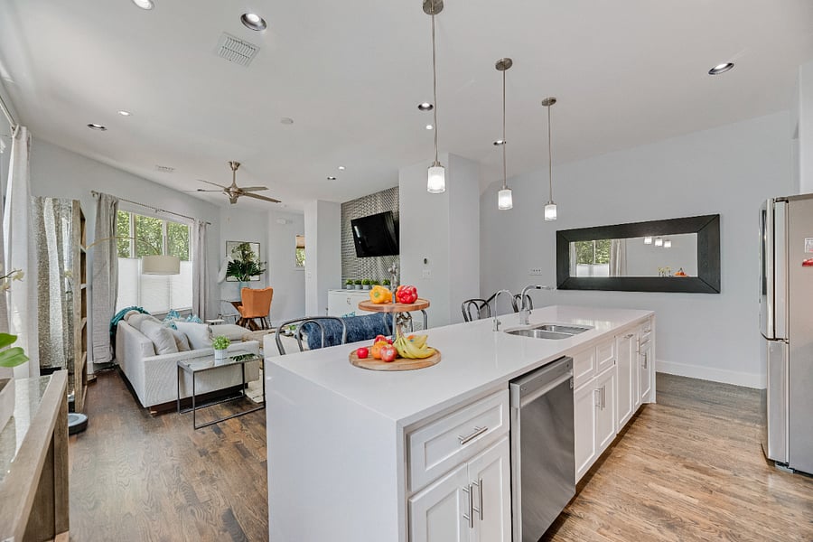 Furnished Finder property 813676_1 photo 9