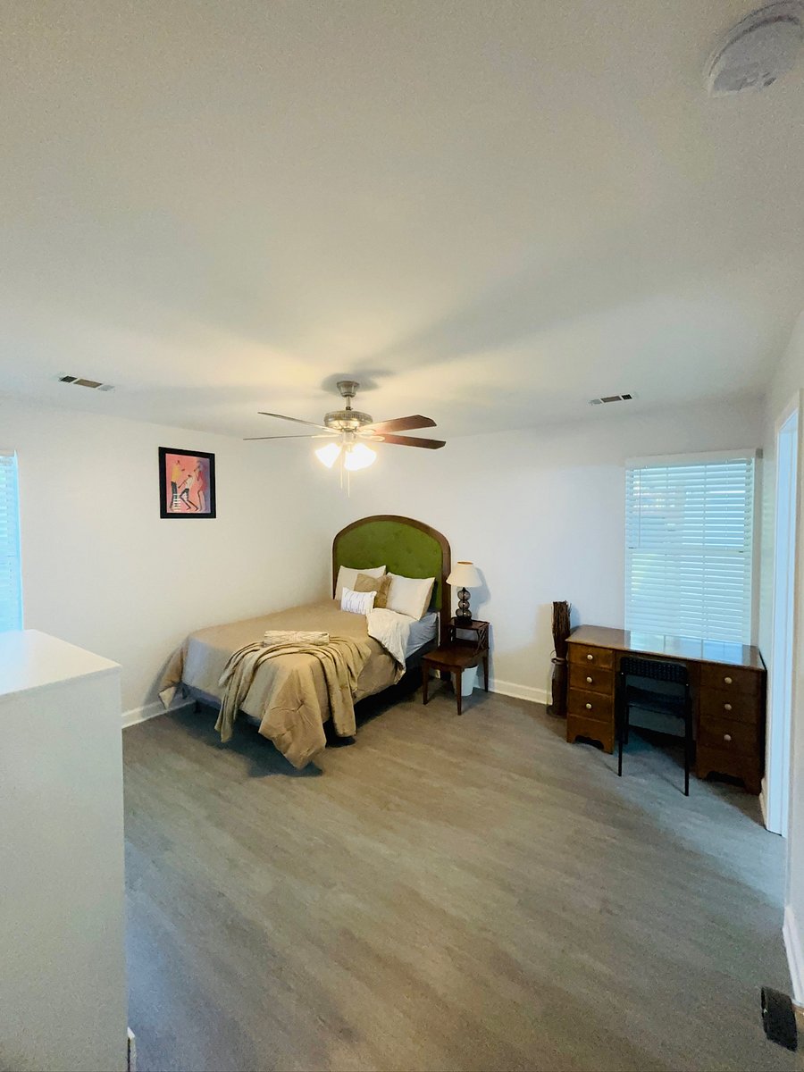 Furnished Finder property 813693_1 photo 9