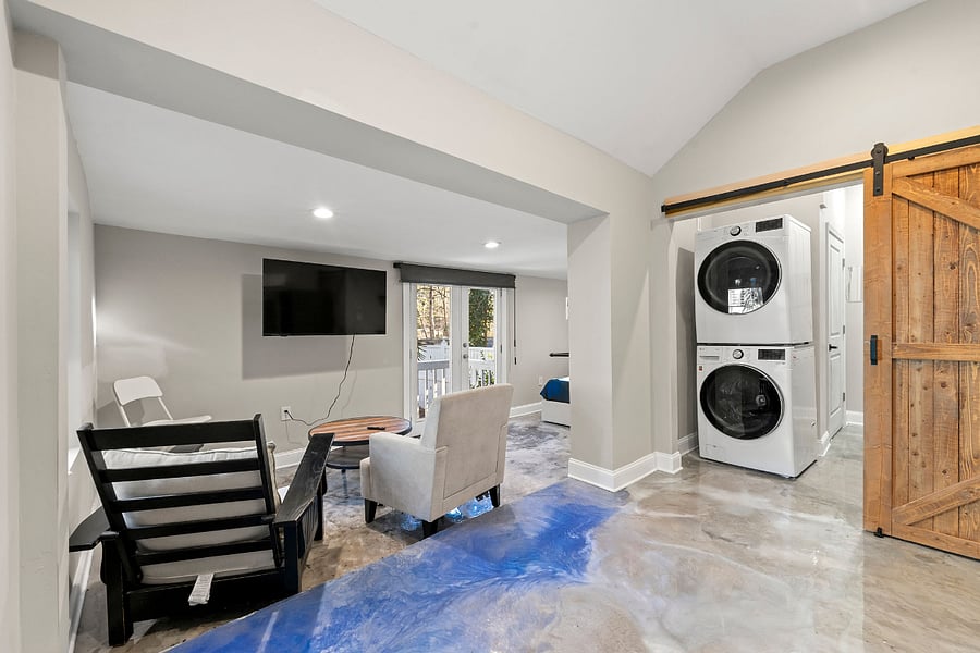 Furnished Finder property 813721_1 photo 3