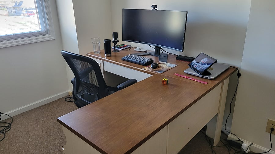 Desk from bedroom #2