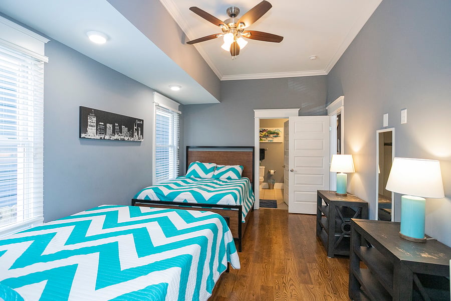 Furnished Finder property 813811_1 photo 18