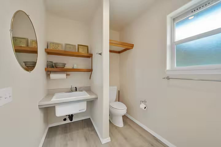 Furnished Finder property 813813_1 photo 10