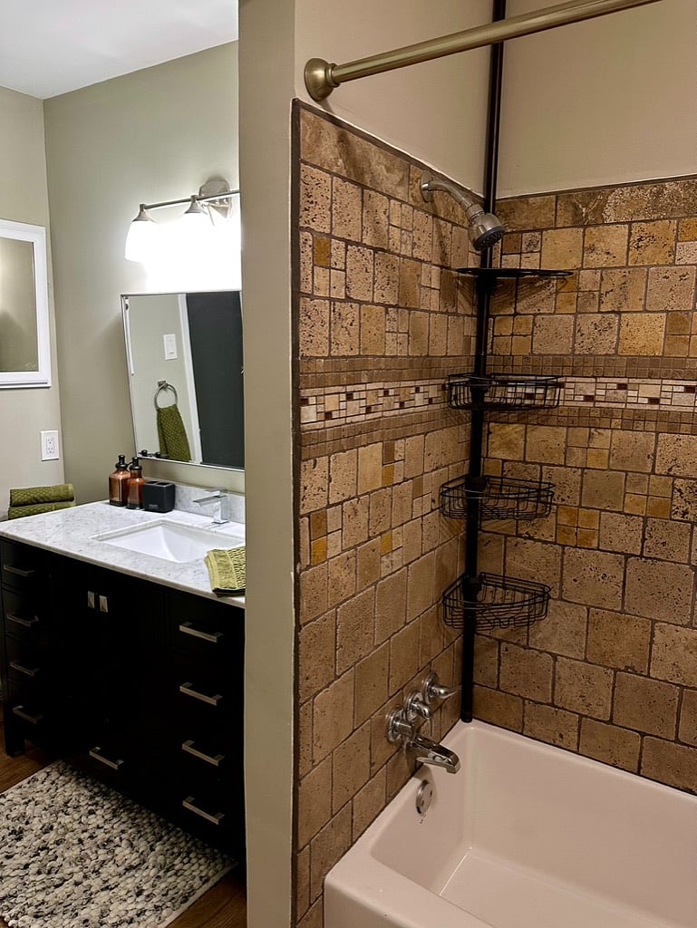 Furnished Finder property 813831_1 photo 37