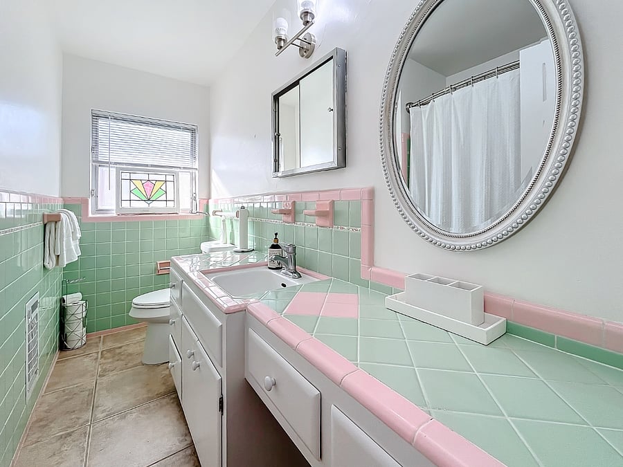 Furnished Finder property 813862_1 photo 6