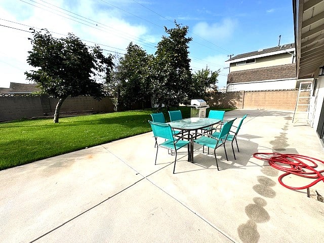 Furnished Finder property 813873_1 photo 9