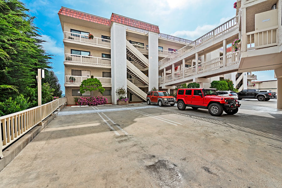 Furnished Finder property 813876_1 photo 31