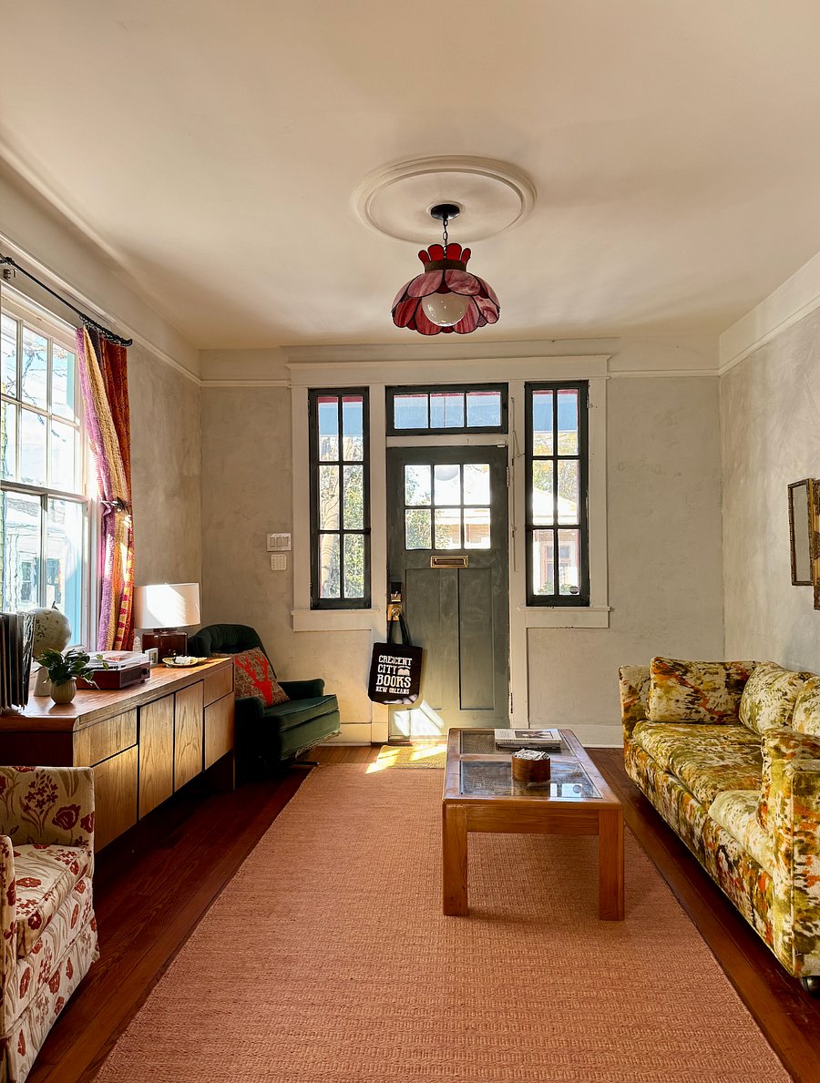 Living room facing the front door/street