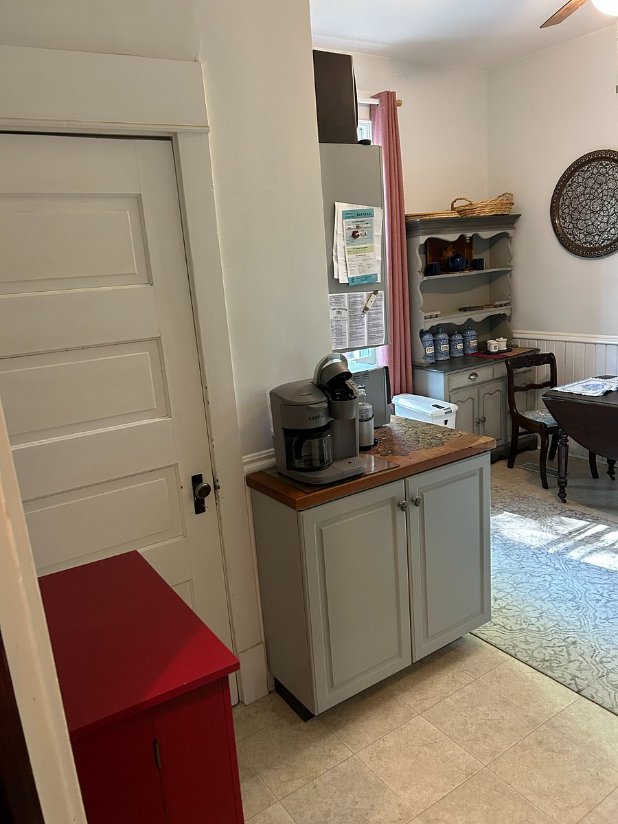 Furnished Finder property 813919_1 photo 3