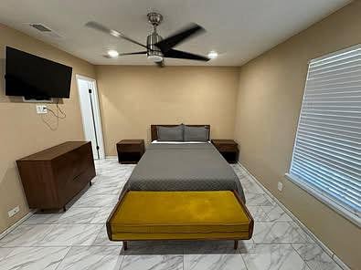 Furnished Finder property 813981_1 photo 7