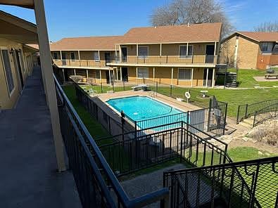 Furnished Finder property 813981_1 photo 12