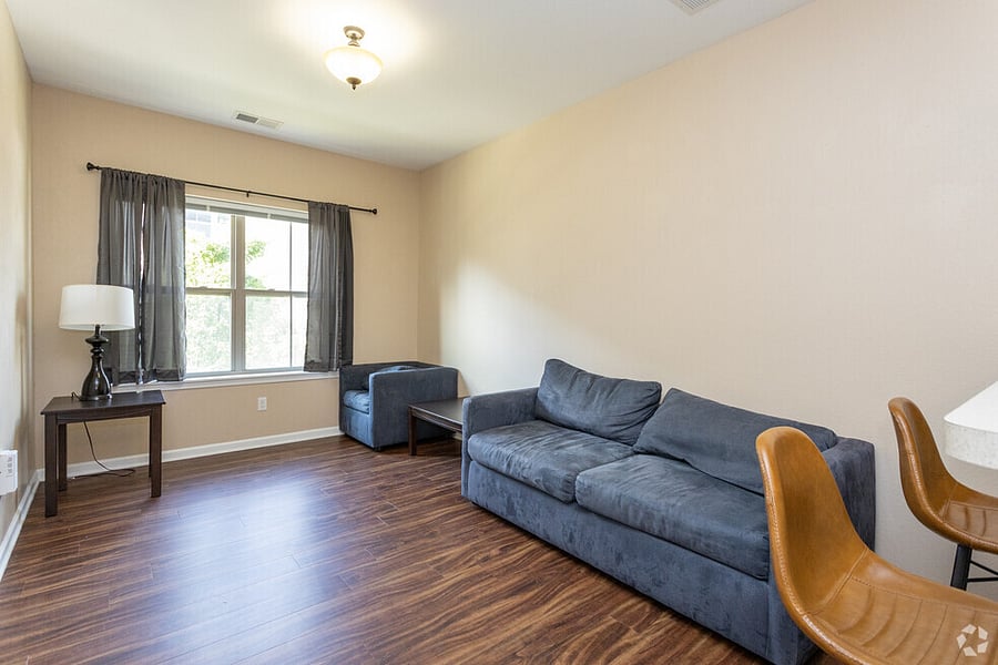 Furnished Finder property 814005_1 photo 21