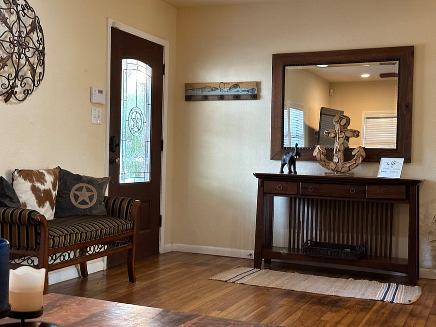 Furnished Finder property 814060_1 photo 8