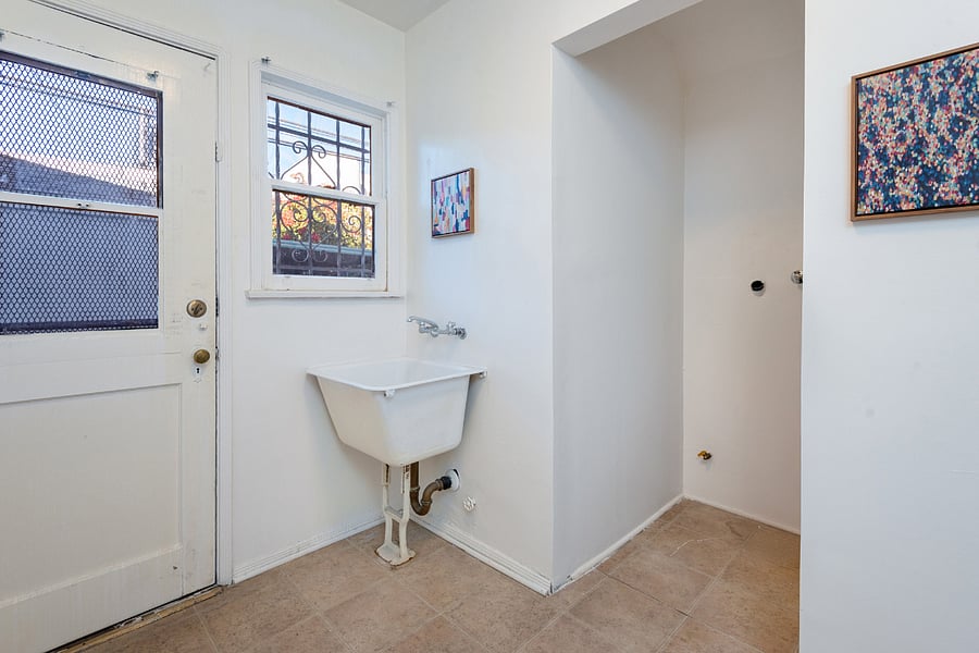 Furnished Finder property 814120_2 photo 6