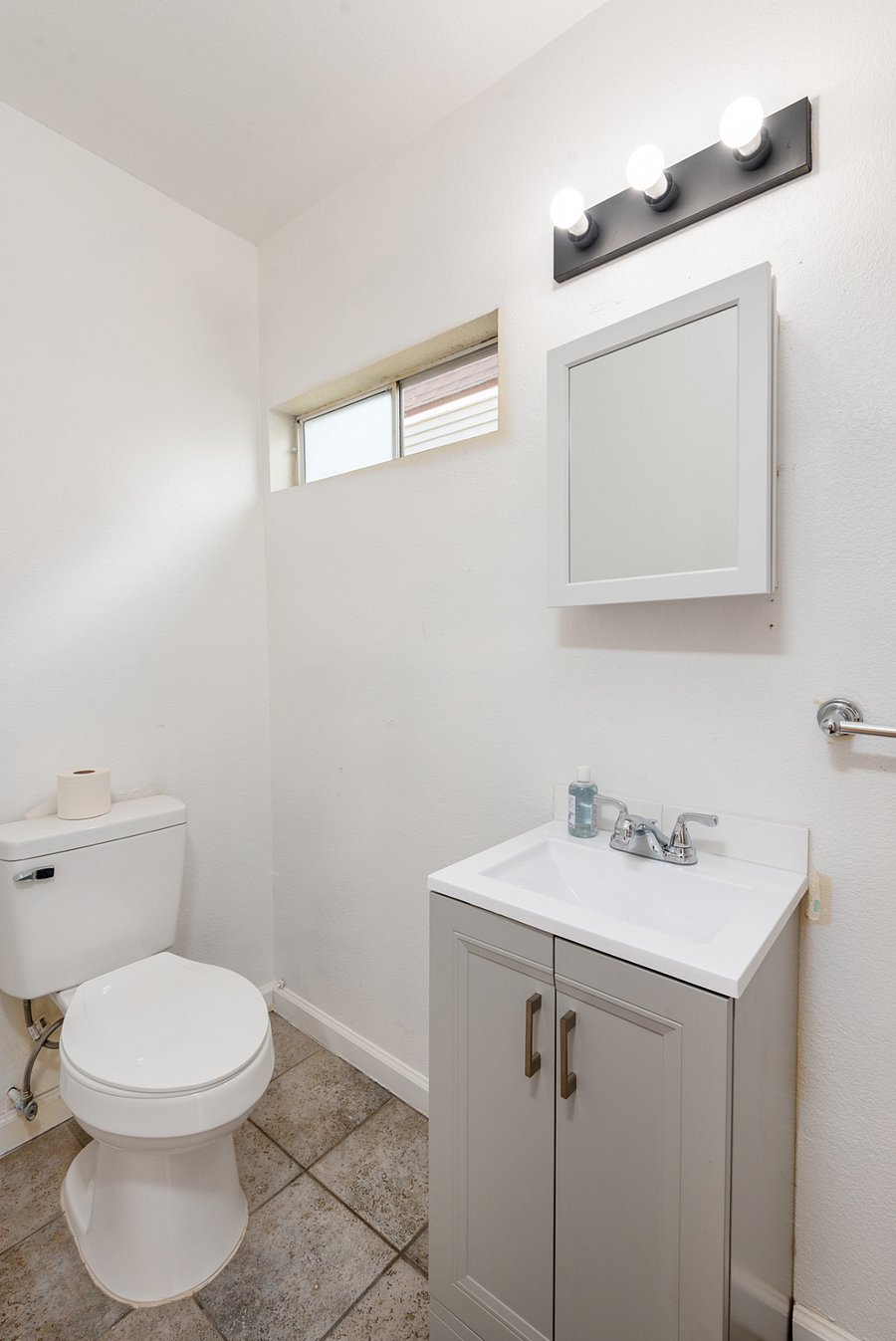 Furnished Finder property 814120_4 photo 10