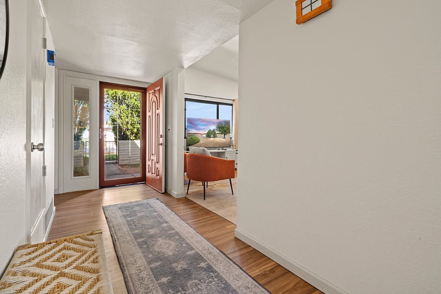Furnished Finder property 814209_1 photo 4