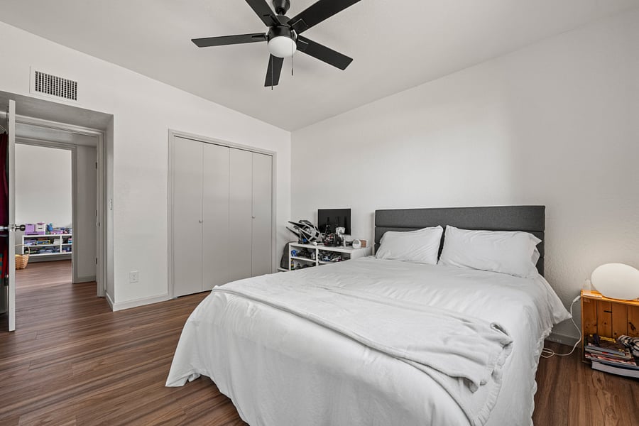 Furnished Finder property 814209_1 photo 18