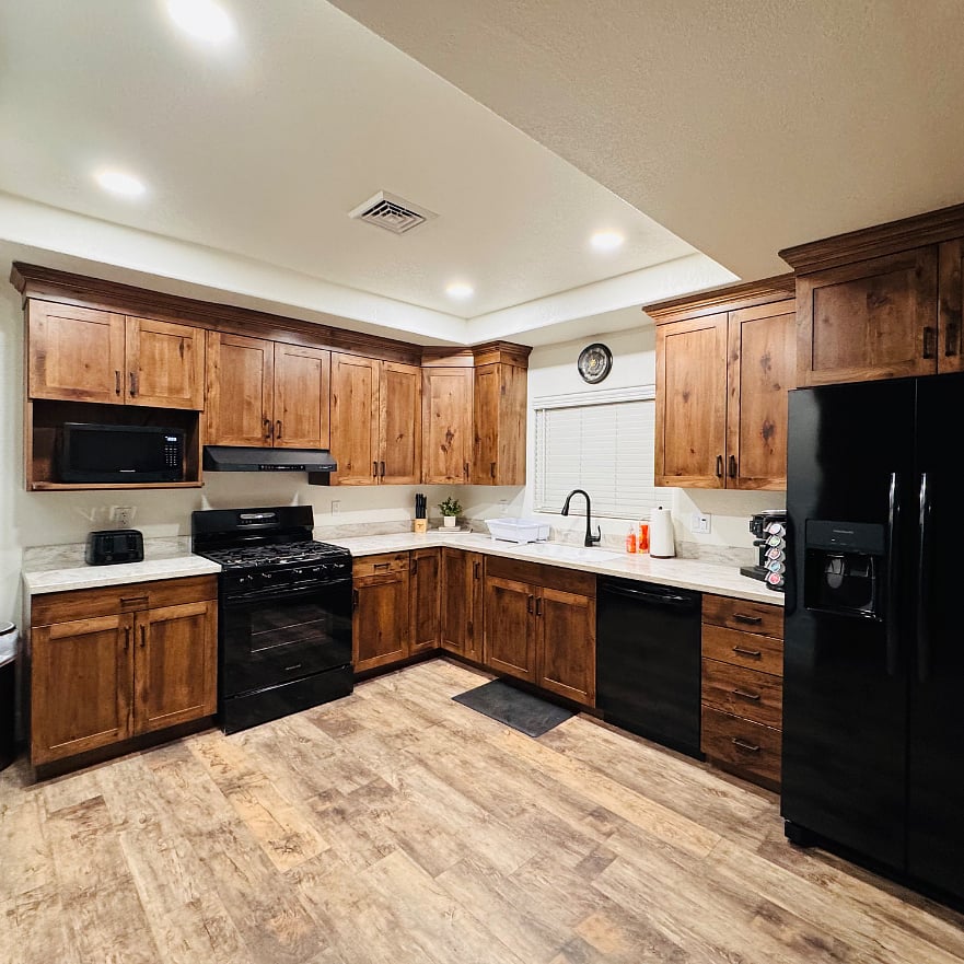 All new Frigidaire appliances including gas, stove, dishwasher, fridge with icemaker and water dispenser and a garbage disposal. Fully stocked with dishes and all kitchen basics.
