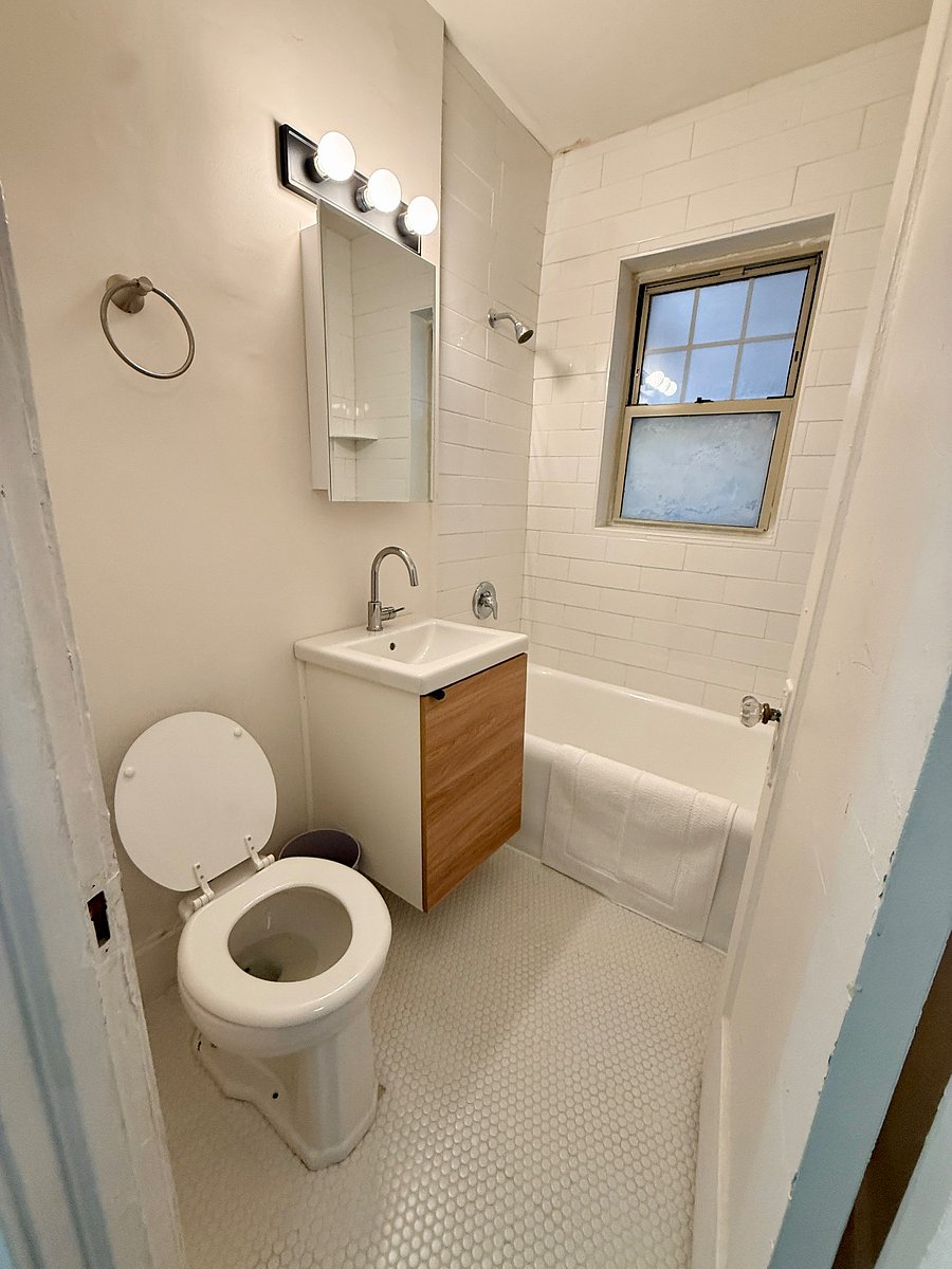 Newly renovated Bathroom