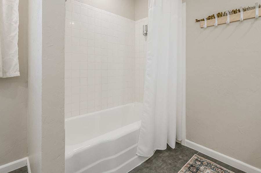 Furnished Finder property 814301_1 photo 18