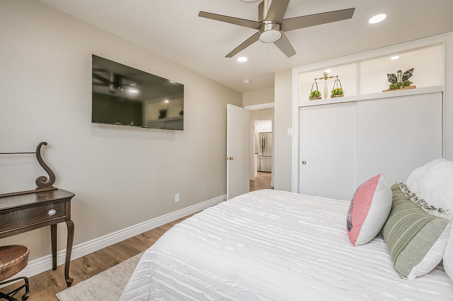 Furnished Finder property 814310_1 photo 17
