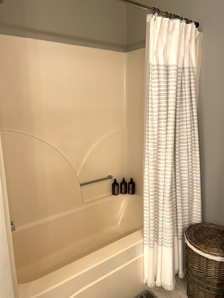 Furnished Finder property 814360_1 photo 32