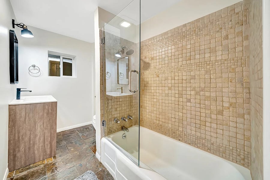 Furnished Finder property 814427_1 photo 17